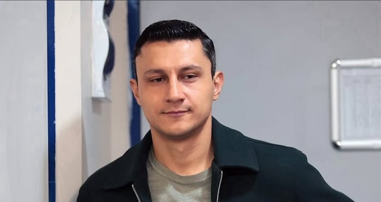 A Távoli város Sahinja egy konkurens sorozathoz igazolt
